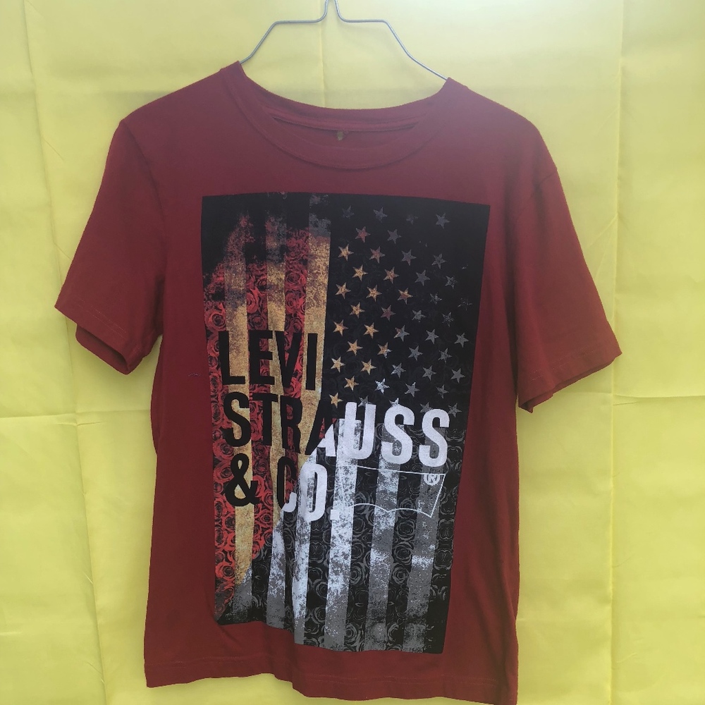 Boys Levi's T-shirt size L